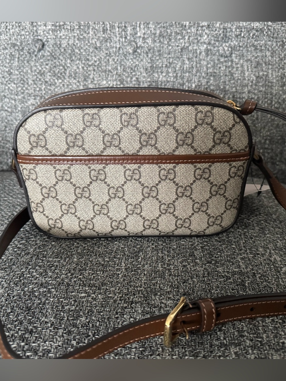 Gucci Beige GG Supreme Canvas Brown Leather Horsebit Crossbody - Picture 3 of 11